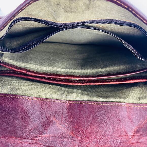 M&H Genuine Leather Shoulder Bag - Read Description - Picture 5 of 7